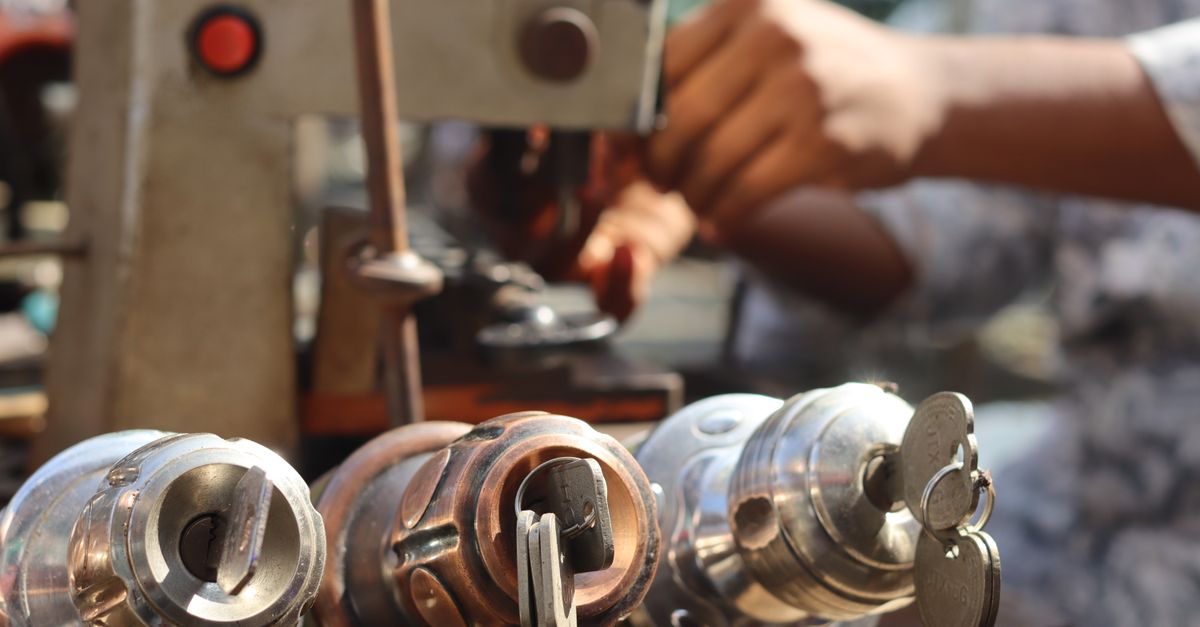How Much Should an Emergency Locksmith Cost After Hours? — New Milford Locksmith