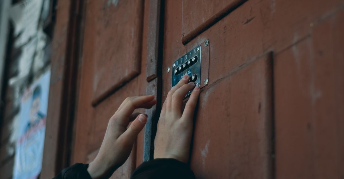 Access Control Fobs and Keypads: What the Installation Actually Involves — New Milford Locksmith